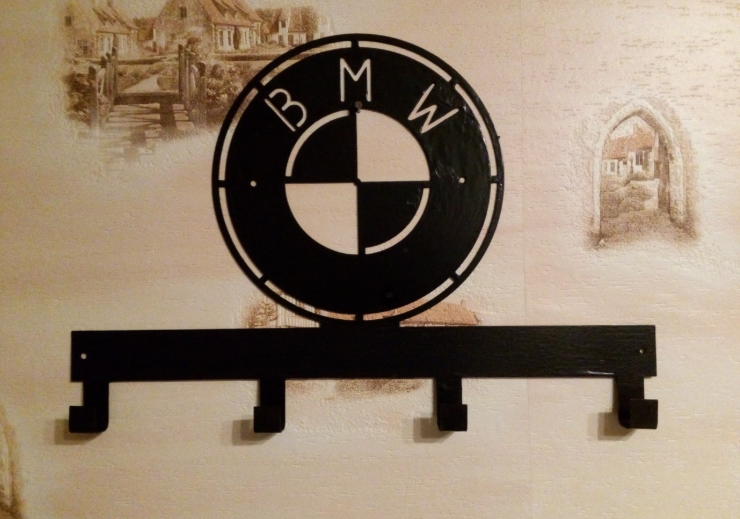 Настенная вешалка Bmw плазменная ЧПУ шаблон